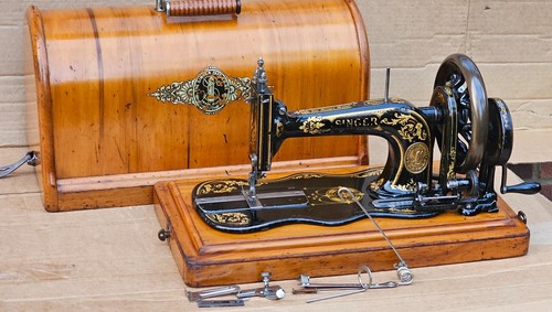 Antique singer 12k fiddle - 12k, base