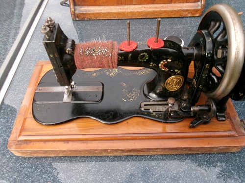 Antique 1888 singer - 1888,
