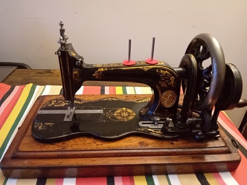 Antique singer sewing - antique,